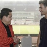 Ketua umum PSSI Erick Thohir dan Nathan Tjoe-A-on-1713116743