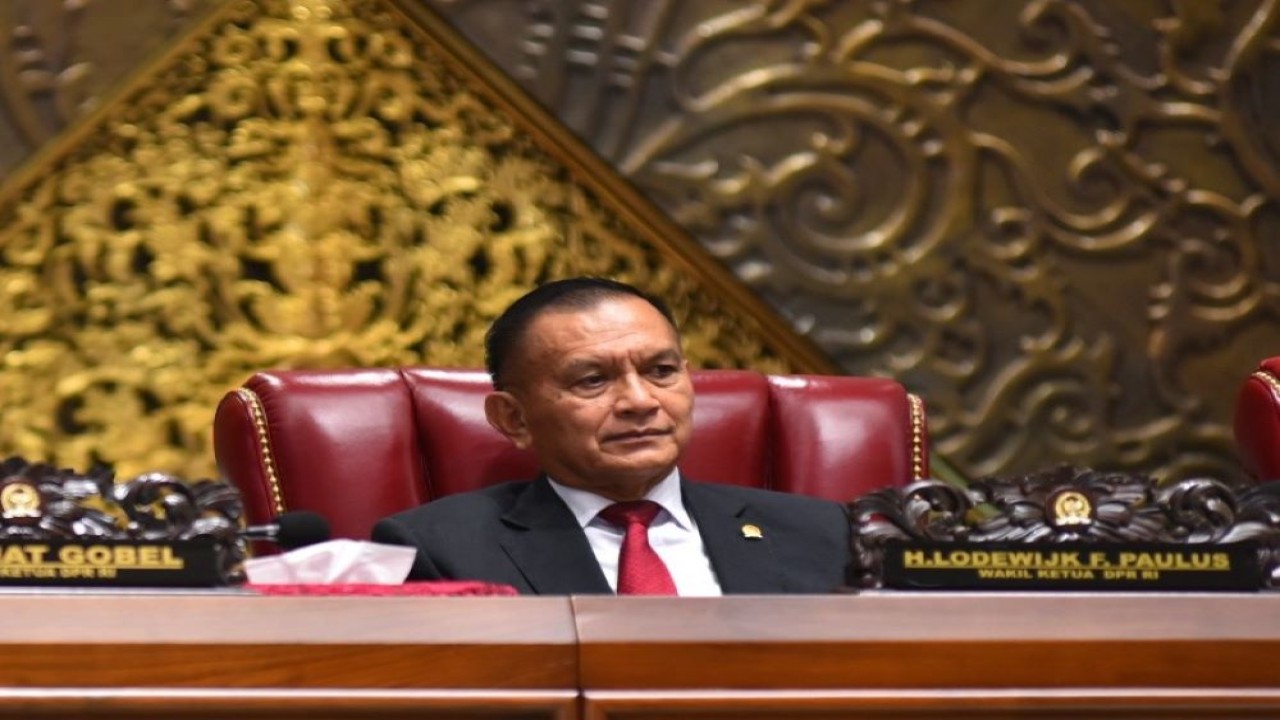 Wakil Ketua DPR RI Lodewijk F. Paulus dalam Rapat Paripurna di Kompleks DPR RI, Senayan, Jakarta, Kamis (4/4/2024). Foto : Eno/Andri