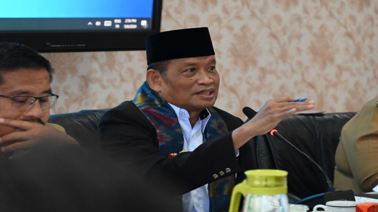 Anggota Komisi II DPR RI Haruna saat mengikuti Kunjungan Kerja Reses di Kantor Bupati Maros, Sulawesi Selatan, Senin (6/5/2024). Foto: Balggys/vel
