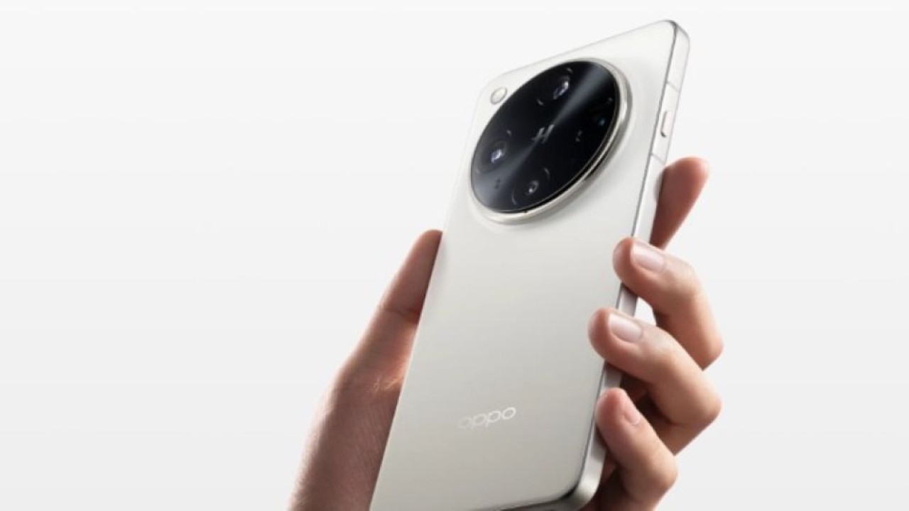 Oppo Find X9 Ultra disebutkan akan dibekali kamera telefoto periskop beresolusi 200MP. (Foto: Istimewa via Gizmochina)