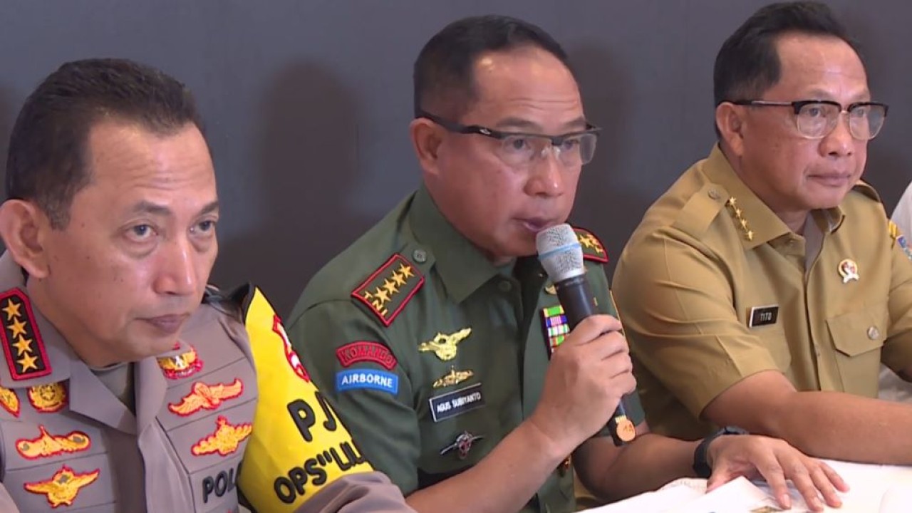 Panglima TNI Jenderal Agus Subiayanto.