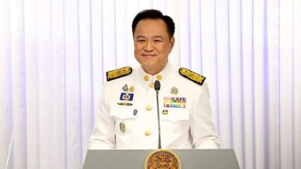 Arsip - Perdana Menteri Thailand Anutin Charnvirakul memberikan pidato perdana di Bangkok, Thailand 7 September 2025. (ANTARA FOTO/Xinhua/Rachen Sageamsak/agr/pri) (Antara)