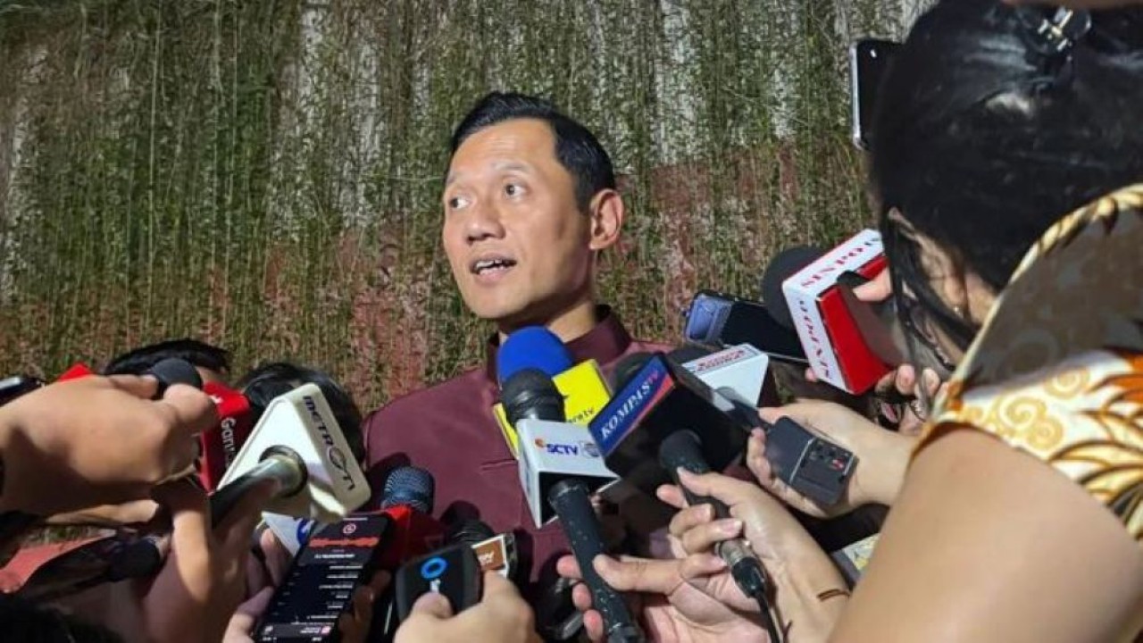 Menteri Koordinator bidang Infrastruktur dan Pengembangan Kewilayahan (Menko IPK) Agus Harimurti Yudhoyono (AHY) saat menghadiri puncak perayaan imlek nasional di Jakarta, Sabtu 28 Februari 2026. (Foto: ANTARA/Sinta Ambar)