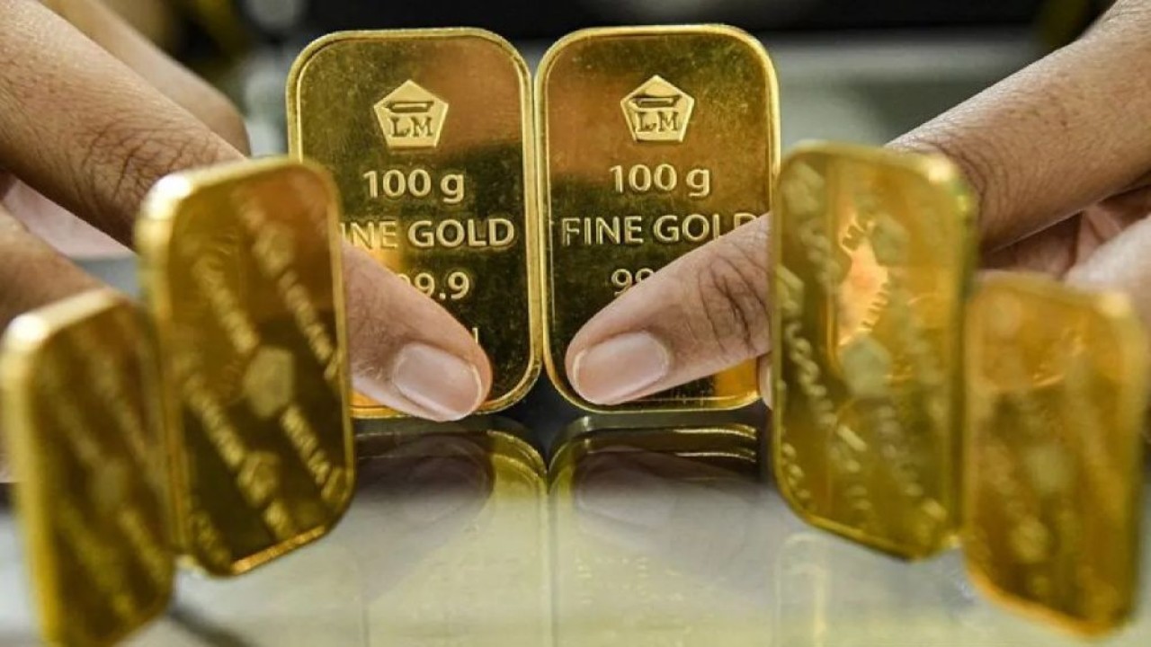 Ilustrasi - Aset investasi emas batangan. (Foto: ANTARA FOTO/Muhammad Adimaja/ama/aa)