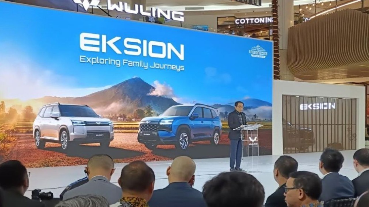 Wakil Menteri Perindustrian (Wamenperin) Faisol Riza Apresiasi peluncuran Wuling Eksion di Jakarta, Rabu (22/4/2026). (Foto: Adiantoro/NTV)