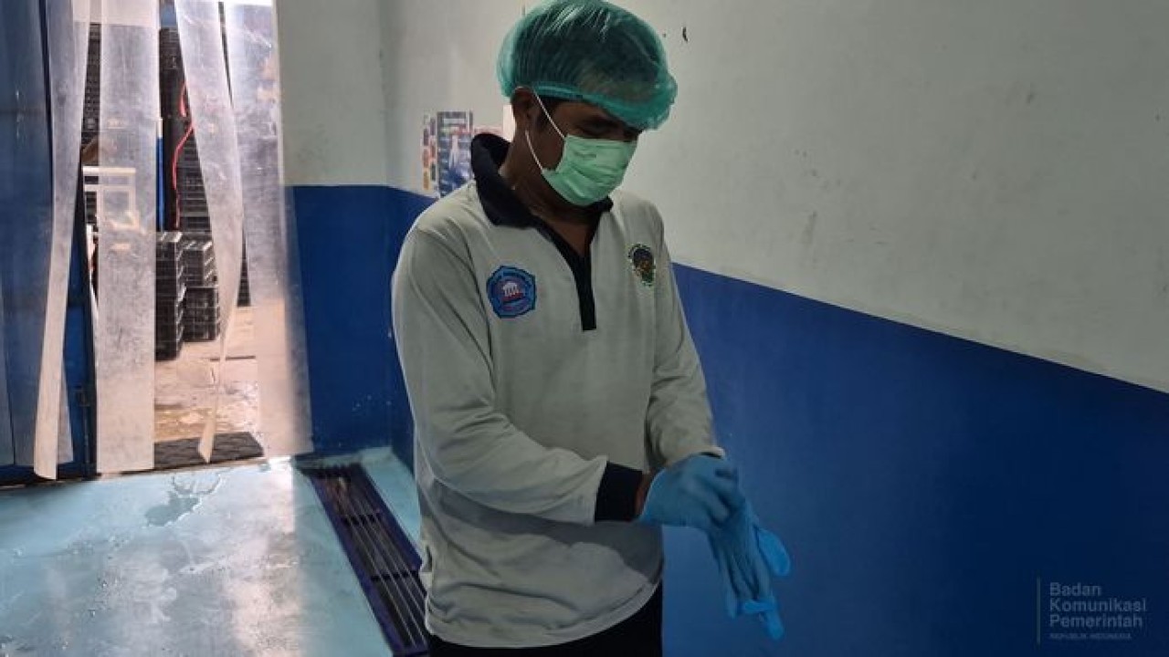 Suranto temukan penghidupan baru di dapur MBG usai terkena PHK (Istimewa)