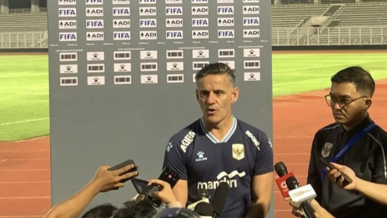 Arsip Foto - Pelatih timnas Indonesia John Herdman saat menemui awak media di Stadion Madya Gelora Bung Karno, Jakarta, Minggu (29/3/2026). ANTARA/Zaro Ezza Syachniar/am. (Antara)