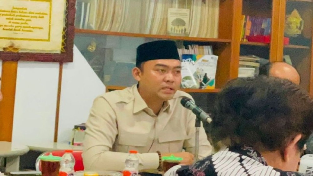 Staf Khusus Menteri Agama (Menag) RI Gugun Gumilar langsung menemui jemaat Gereja Kristen Jawa (GKJ) Banyuanyar Solo, Jawa Tengah, Jumat (12/6/2026). (Foto: Dok/Istimewa)