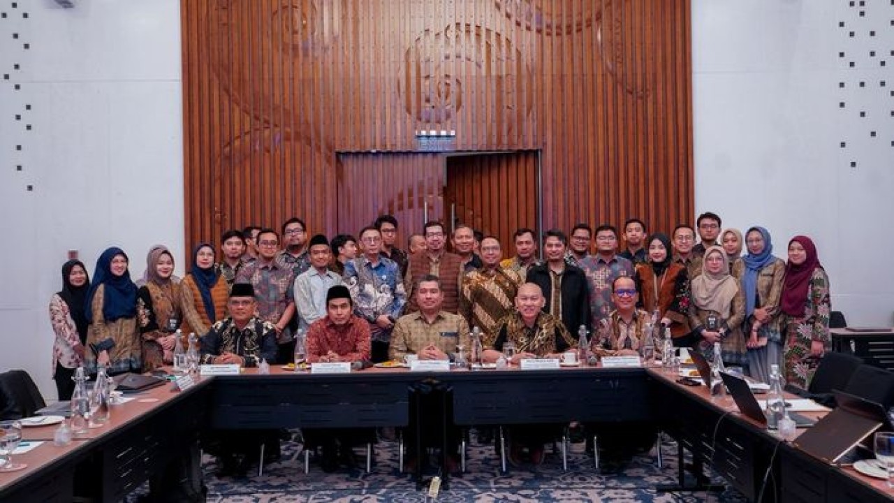 BPKH dan Kementerian Haji dan Umrah Siapkan Layanan Setoran Angsuran dan Seamless Services, Permudah Perjalanan Haji Jemaah Indonesia.