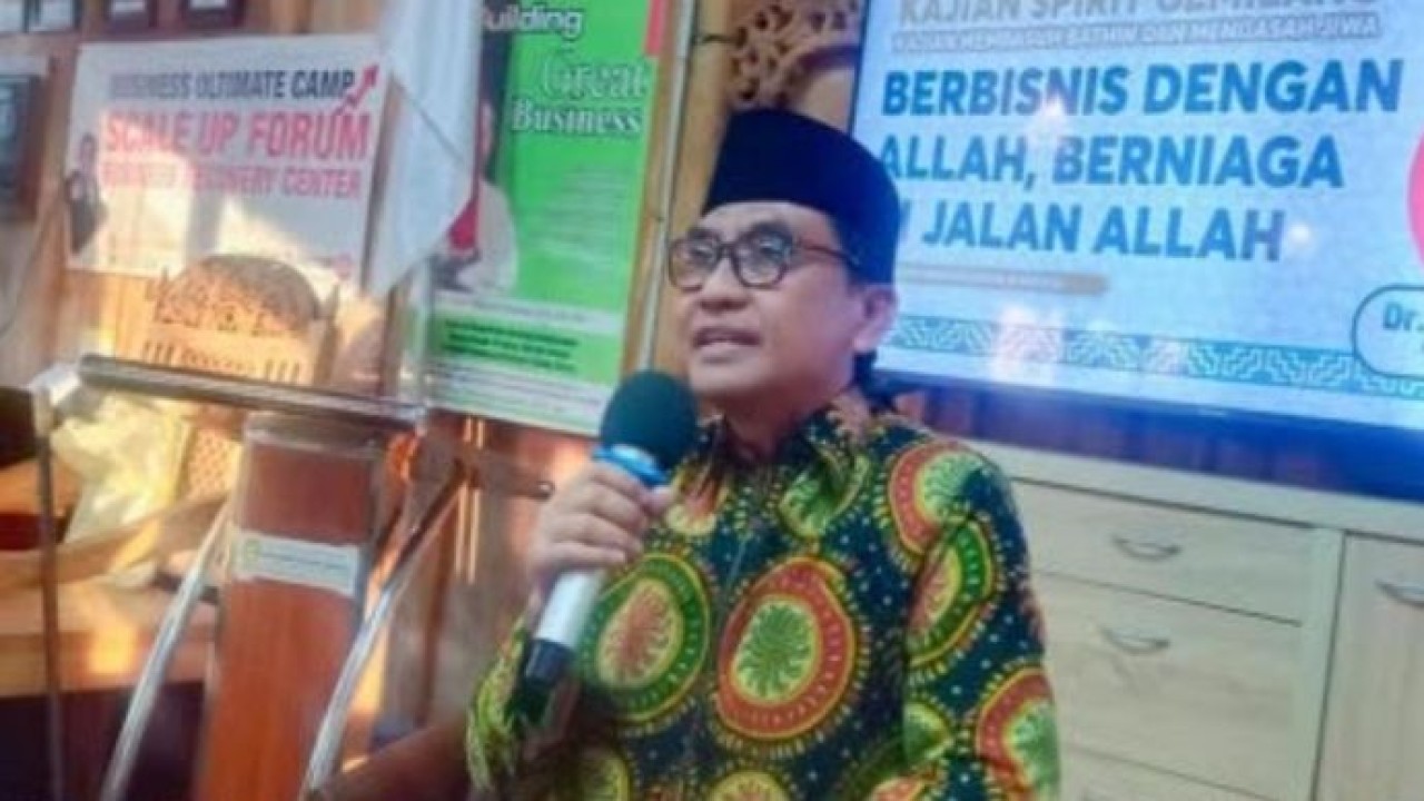 Dr. H. Ulul Albab, M.S. menjabat sebagai Ketua Ikatan Cendekiawan Muslim se-Indonesia (ICMI) Organisasi Wilayah (Orwil) Jawa Timur (Istimewa)
