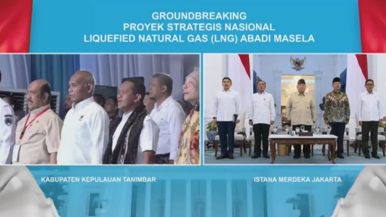 Prabowo dalam seremoni peletakan batu pertama (groundbreaking) PSN LNG Abadi Masela di Kabupaten Kepulauan Tanimbar, Maluku, Kamis (16/7). (Bakom RI)