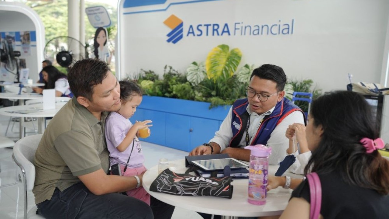 Booth ACC-TAF menjadi ruang untuk menghadirkan pengalaman yang lebih dekat sekaligus memberikan informasi seputar solusi pembiayaan. (Foto: Dok/Istimewa)