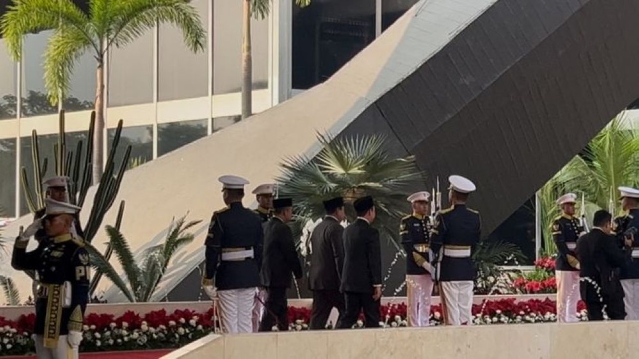 Presiden Prabowo Subianto tiba di Gedung DPR/MPR RI, Jakarta, Jumat, 14 Agustus 2026, untuk menghadiri Sidang Tahunan MPR RI serta Sidang Bersama MPR, DPR, dan DPD RI. (Foto: NTVnews)